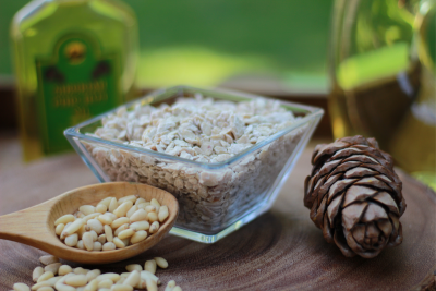 Healthy breakfasts with pine nut flakes