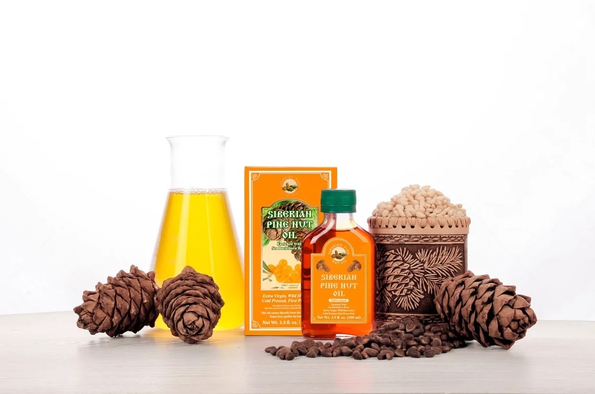 Pine nut oil enriched with sea buckthorn: beauty recipes in the summer season